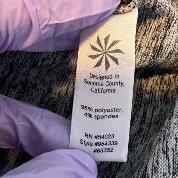 ATHLETA No Sweatin' It Heathered Gray Long Sleeve Top Hi Low Hem Activewear Sz M - Picture 8 of 12